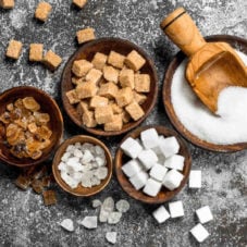 different types of sugar and sweeteners