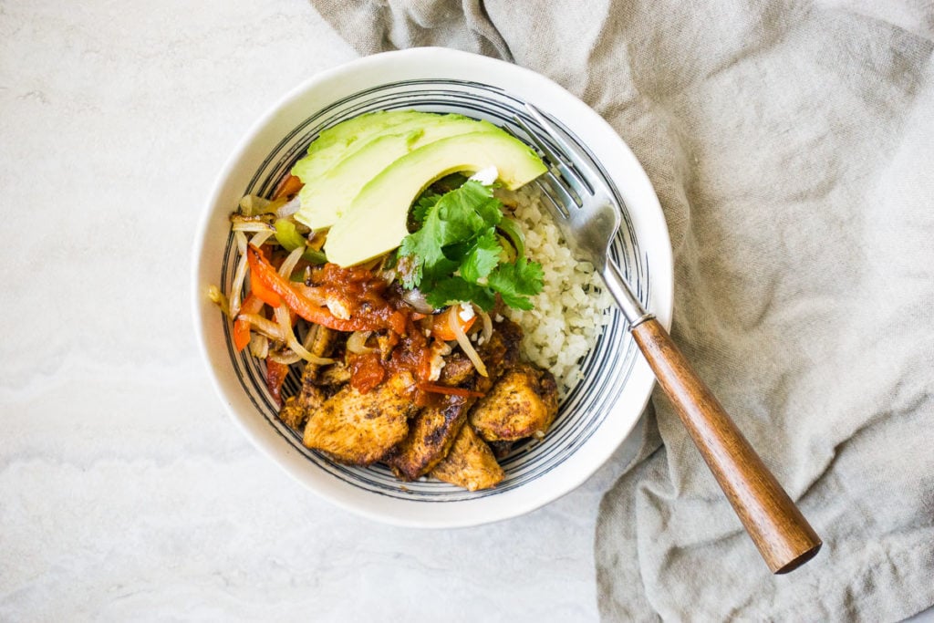 Keto chicken fajita bowls.