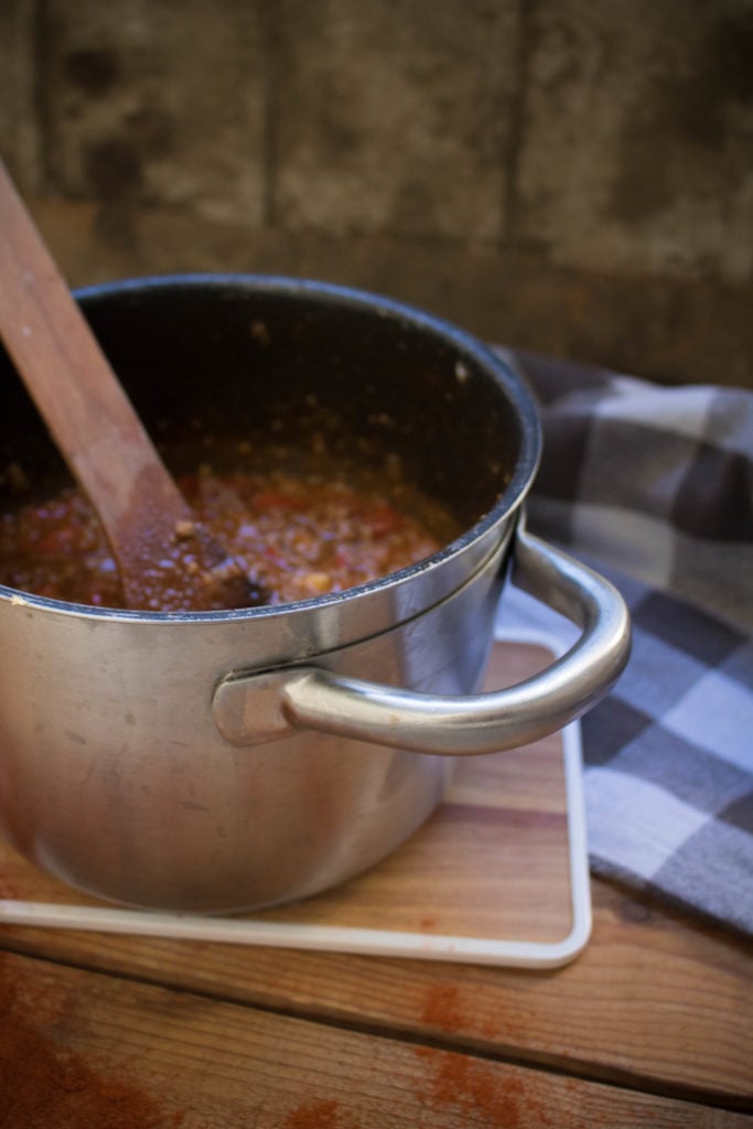 Keto chili in a mug.