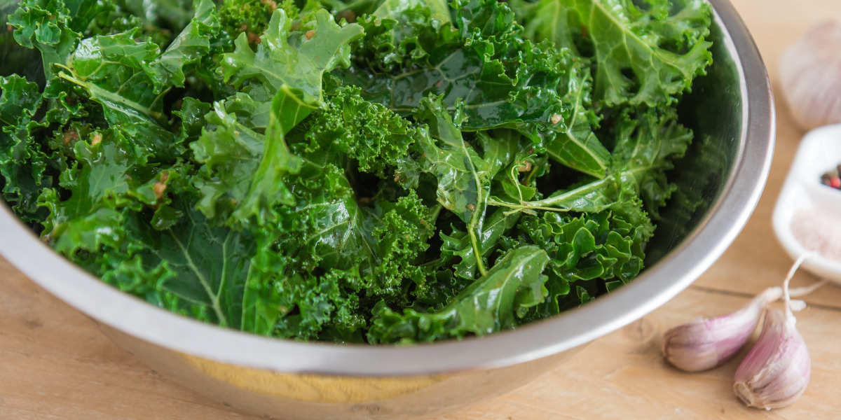 Kale rich in vitamin b9 in its natural folate form