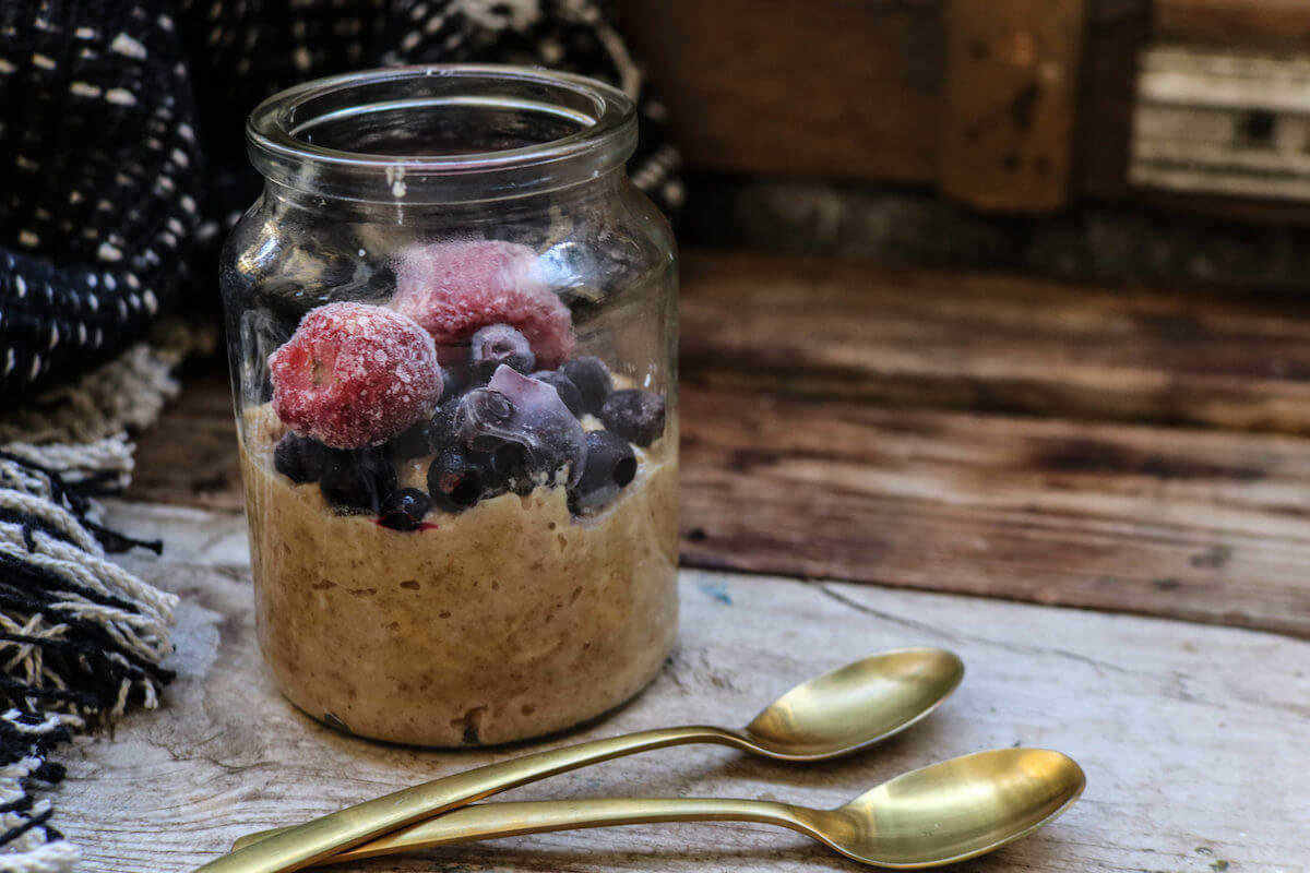 featured recipe image for coconut keto porridge