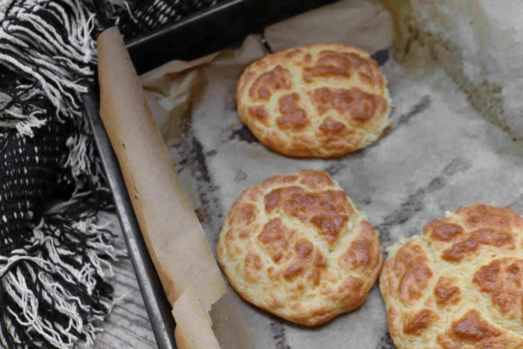 keto cloud bread sandwich step 4