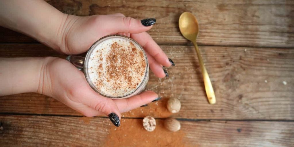 featured post image for keto chai tea latte recipe