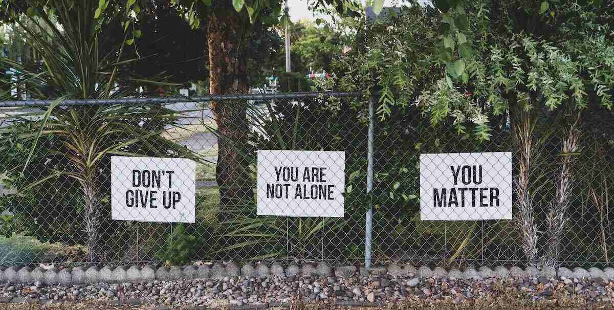 positive messages on fence