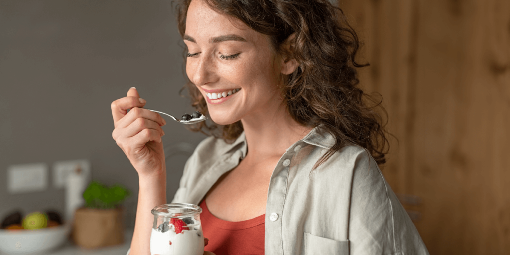 featured image for blog post on choosing the best probiotics for women